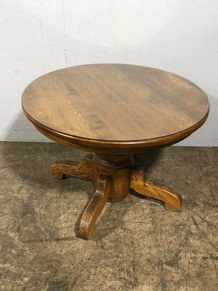 Round Oak Dining Table