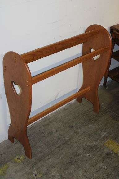 Oak Quilt Rack