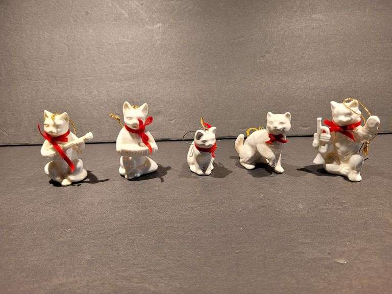 Five Musical Kitty Ornaments.