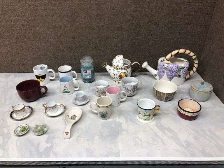 Teapots Cups and More