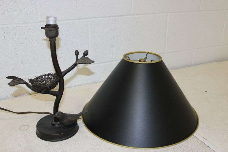 Bird & Nest Lamp
