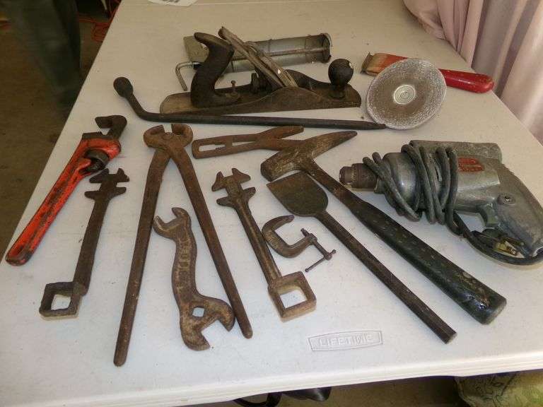 Assorted Tools