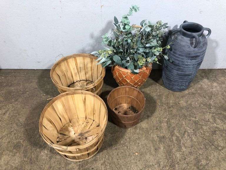 Baskets and Flower Pots