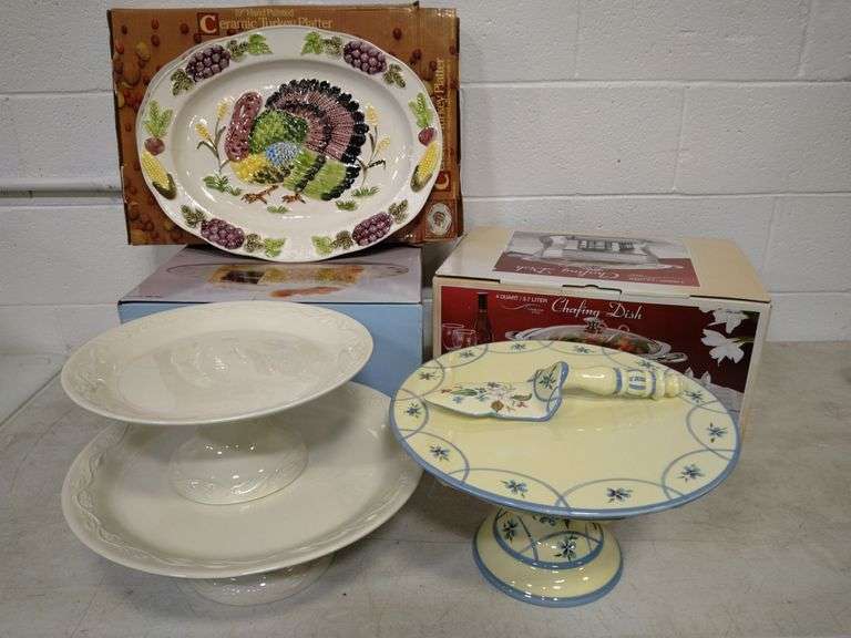 Platters and Cake Stand