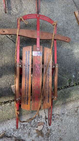 Vintage small sled