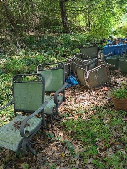 Patio Chairs, Pots and More Garden Items