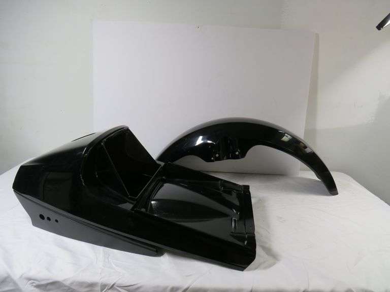 K100 84'-85 tail panel with lower part
