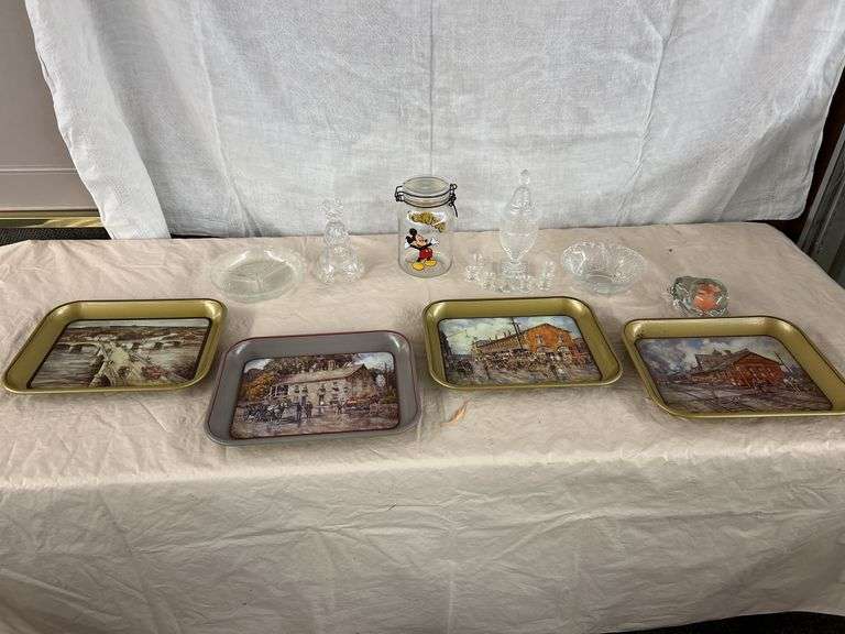 Modern Coke Trays & Clear Glass