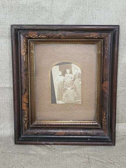 Victorian 3 Layered Photo Frame