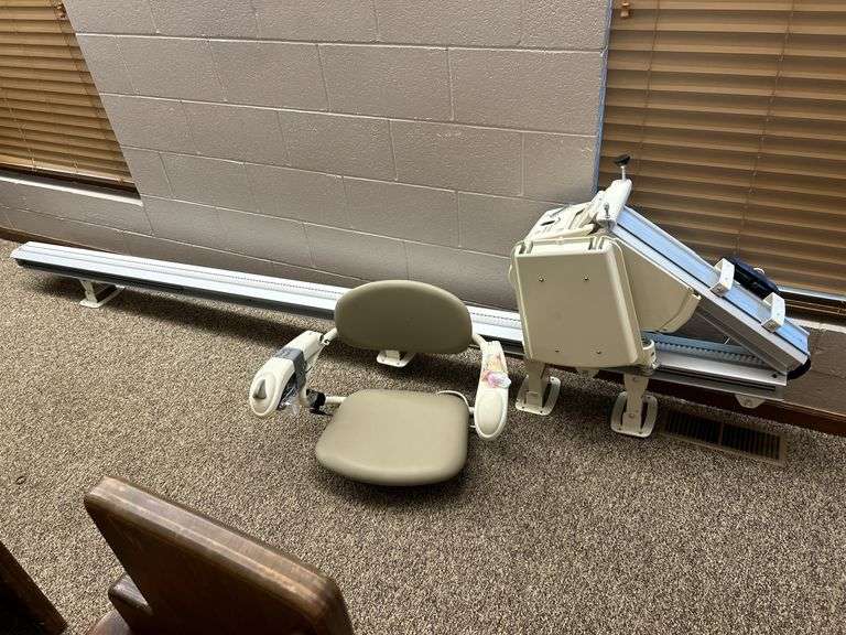 Harmar SL300 Stair Lift