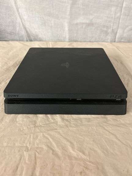 Sony PlayStation 4