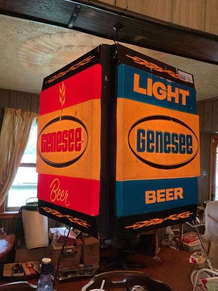 Collectible Lighted Beer Sign