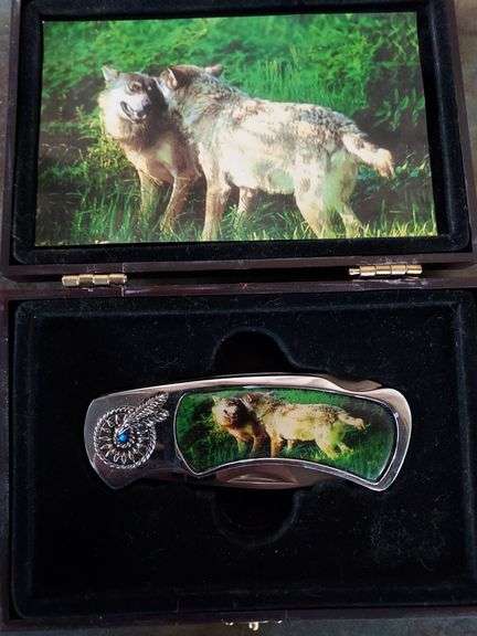 Lender Wolves Pocket Knife in Case