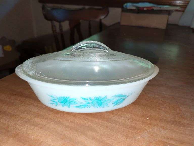Glasbake Vintage Casserole Pan 'Blue Thistle'