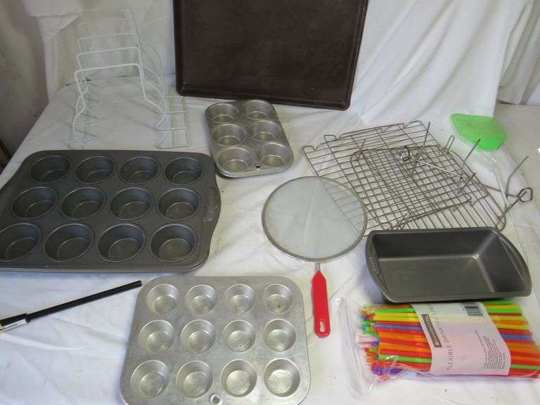 Bakeware/Kitchen