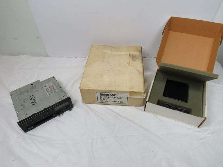 2 Radios/Misage Radar jammer