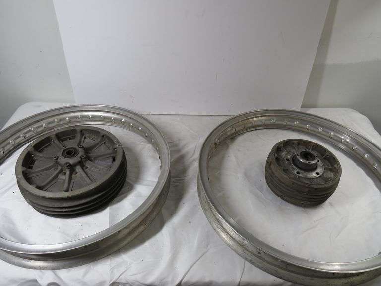 Pair Sanremo Shouldered Aluminum Wheel Kit 74'-80'