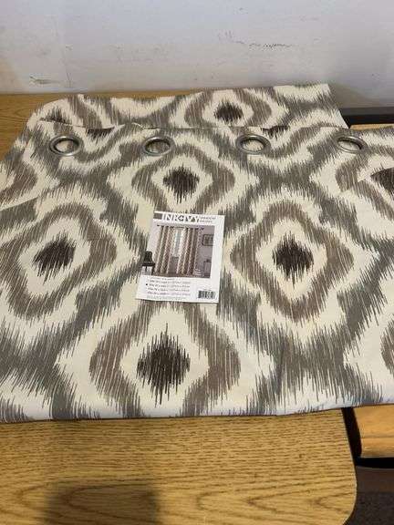 Ink & Ivy Curtain Panel