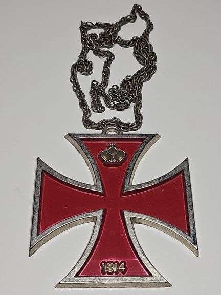 WW1 German 1914 Iron Cross Plaque / Necklaces