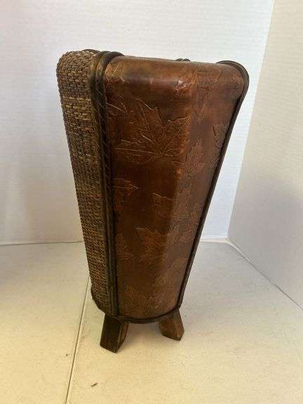 Cute Floor Vase/Umbrella Stand