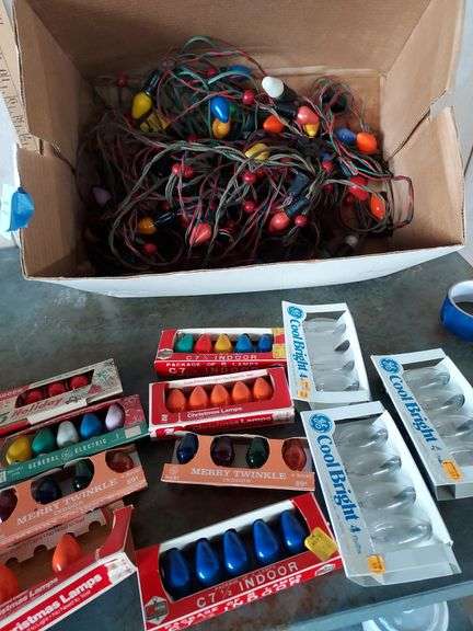 Assorted Vintage Christmas Lights & Bulbs