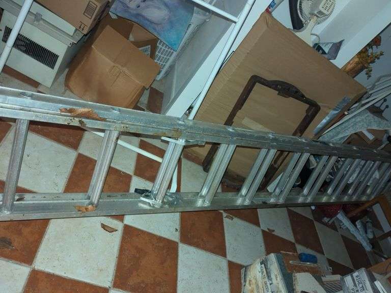 Metal Extension Ladder