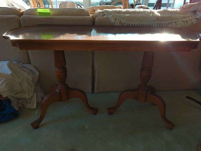 Queen Anne Style Double Pedestal Sofa Table
