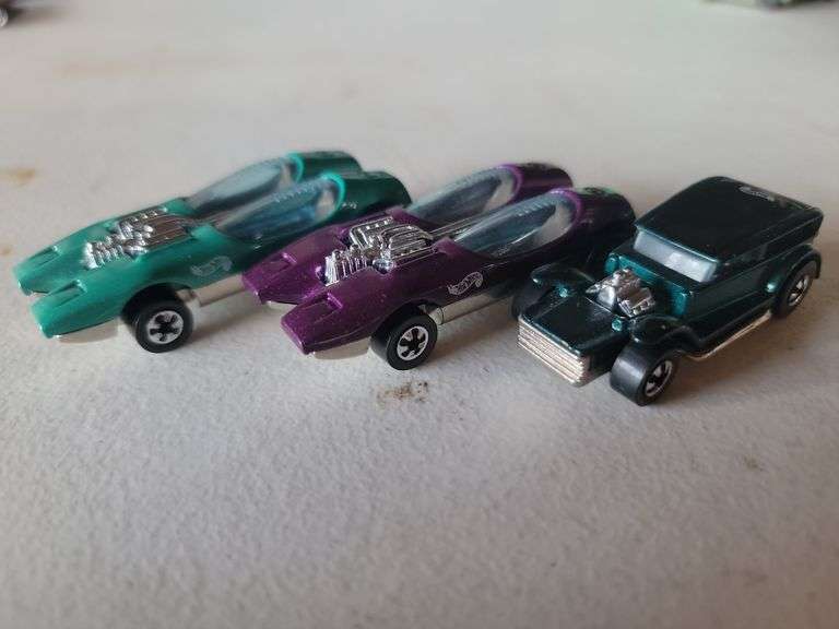 Hot Wheels Vintage Reproduction Cars 1960's Red Lines