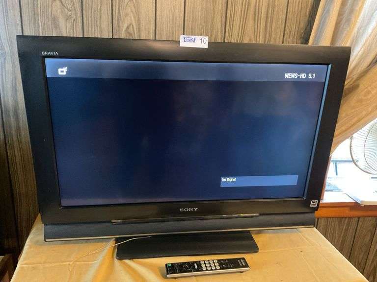 32" TV