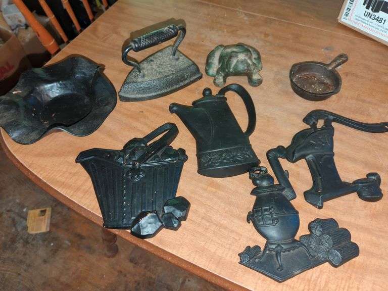Collection of Cast Iron Decor