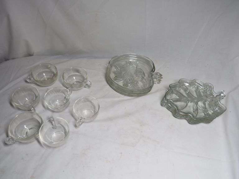 Glass Snack Plates & Cups