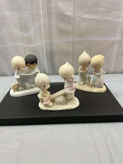 Precious Moments Figurine