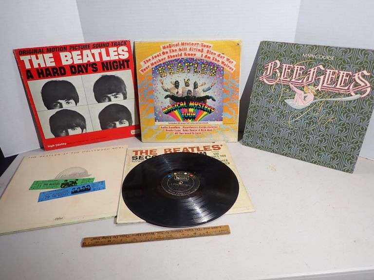 ROCK-n-ROLL Albums - BEATLES & BEEGEES