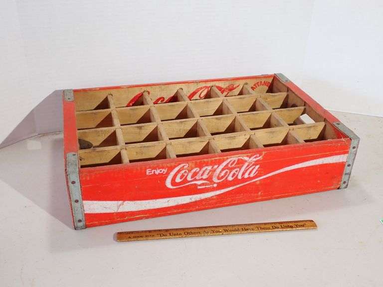 1971 Chattanooga TN Coca-Cola Wood Case in VGC!