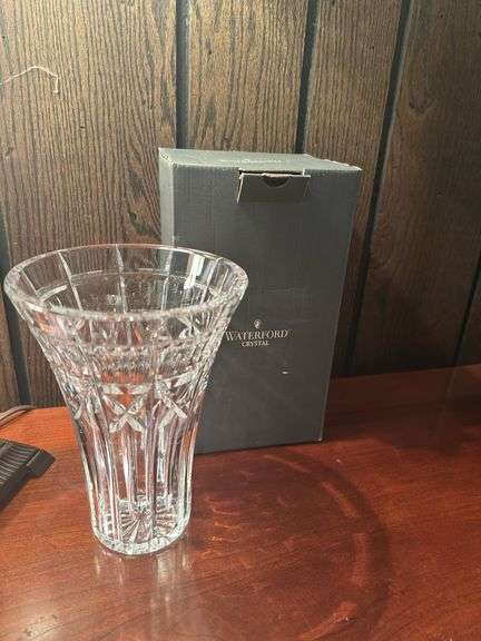 Waterford Welcome vase
