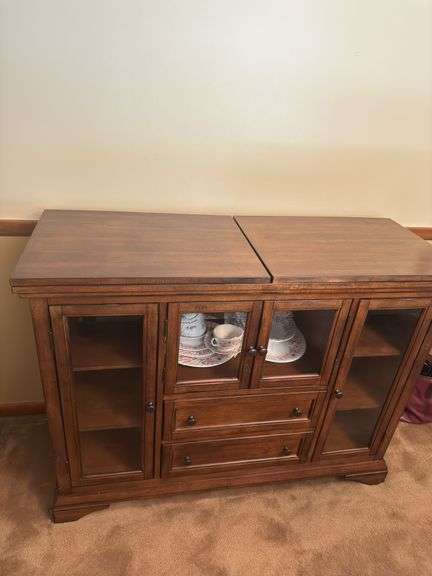 Contemporary extendable serving cabinet