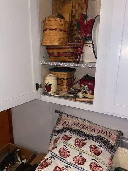 Apple Decor