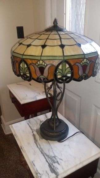 Tiffany Style Lamp