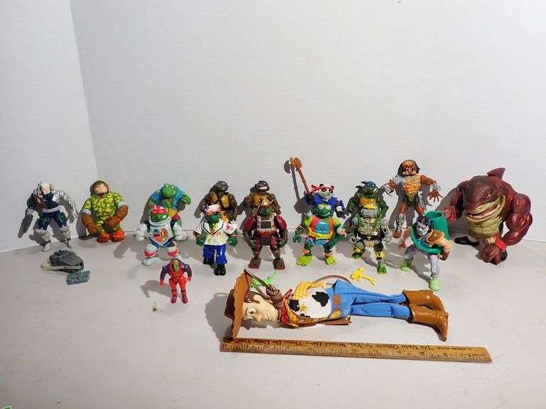 80s/90s Action Figures - TEENAGE MUTANT NINJA TURTLES - WOODY - PREDATOR - MARVEL - PILSBURY