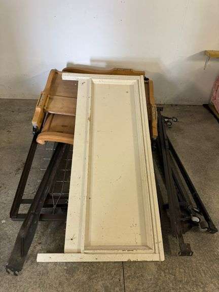 Headboards and bed frames