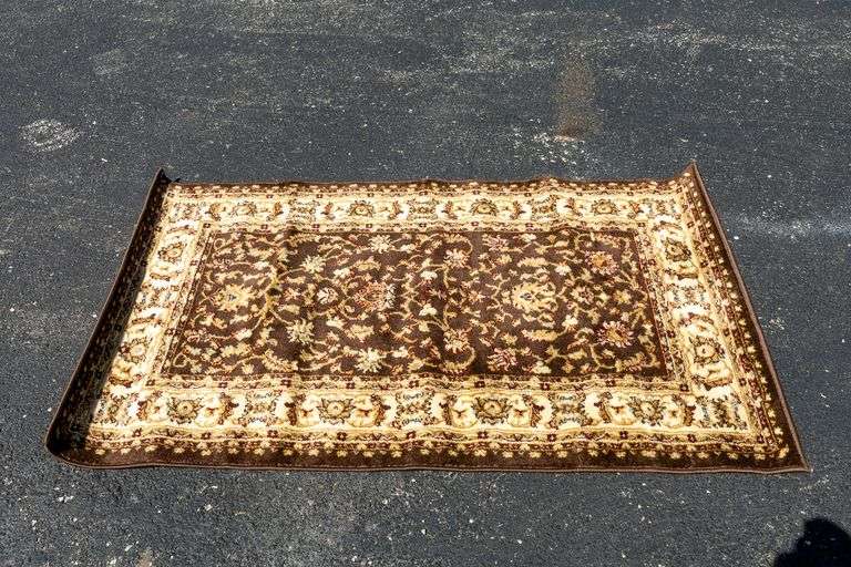 Classic Agra Rug