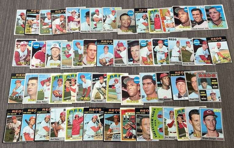 Assorted Vintage Cincinnati Reds Baseball Cards