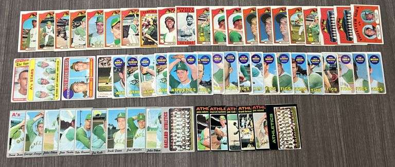 Assorted Vintage Oakland Athletics Baseball Cards