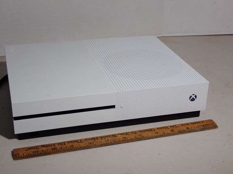 XBOX ONE WITH POWER & VIDEO CORD - LIGHT POWERS ON - UNTESTED FURTHER