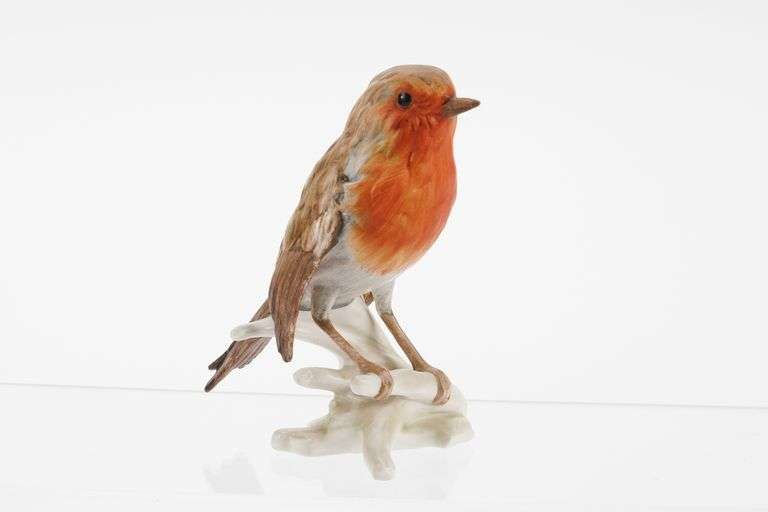 Vintage Goebel Robin Figurine