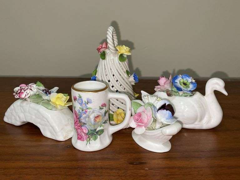 Porcelain flowers