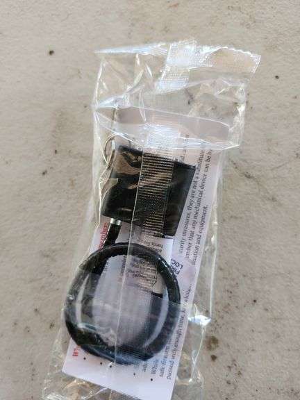 Roger Cable Lock New Sealed in Package