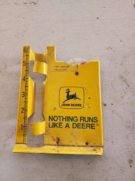 John Deere Metal Rain Gauge Missing Glass
