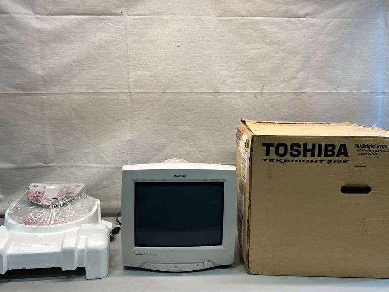 Toshiba Tekbright 510V Monitor with Original Box and Accessories