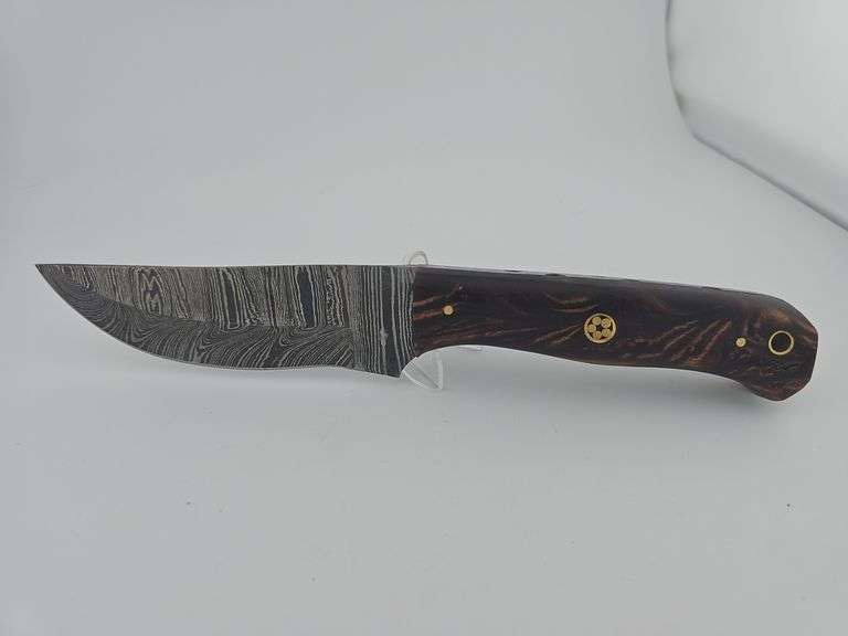 Damascus Hunting Knife w/ Leather Sheath